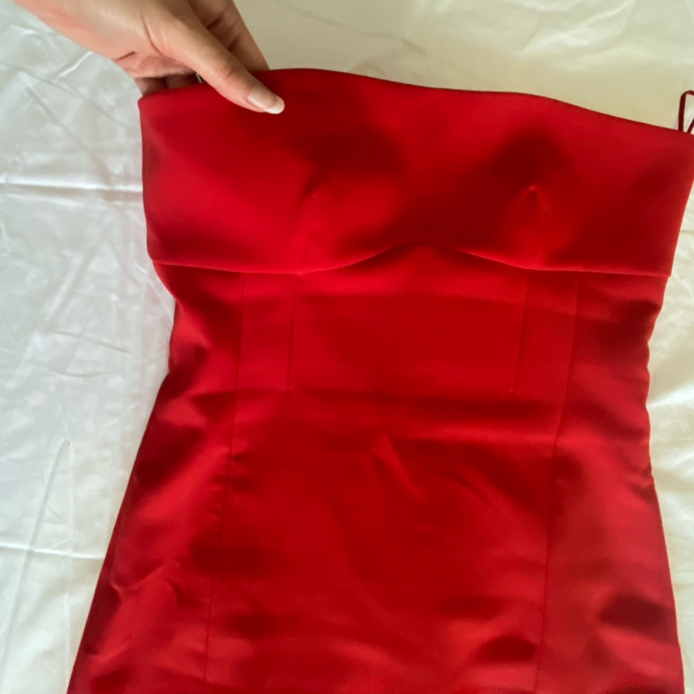 Last one ๐จ Zara Red Fitted Strapless Bodycon Midi Dress stretchy back Slit NWT - Picture 15 of 16